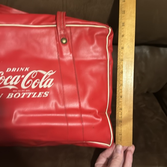 VNTG Drink Coca-Cola in Bottles Cooler - Picture 2 of 9